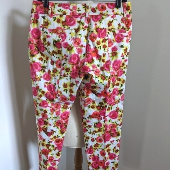 NWT Floral Straight Narrow Crop Maximalist Pants Pink Summer - Picture 2 of 15